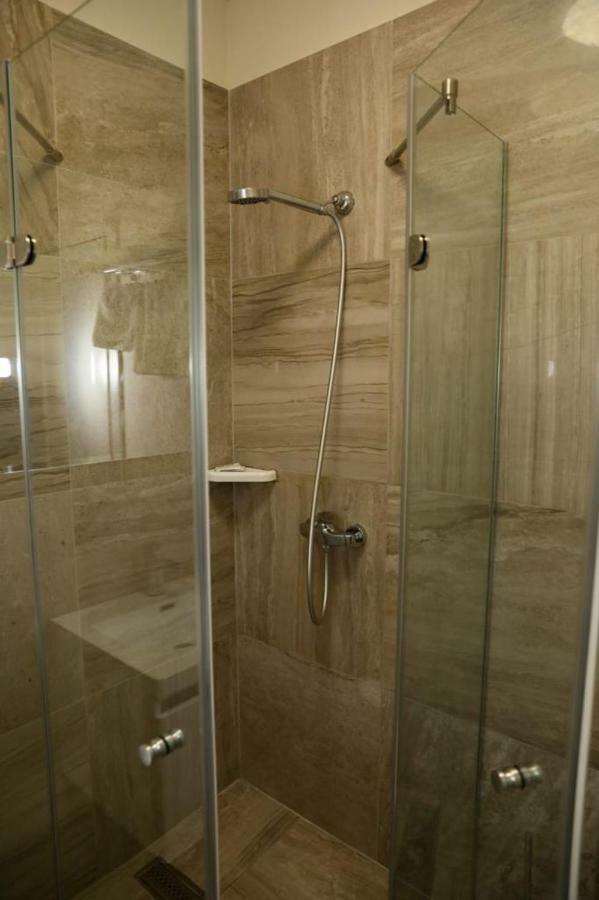 Casa Budisteanu 2 Focşani المظهر الخارجي الصورة